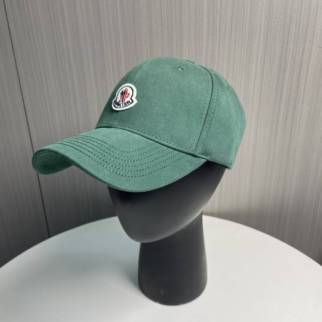 Moncler's New Baseball Cap Is Fashionable And Street-Friendly. It Is A Favorite