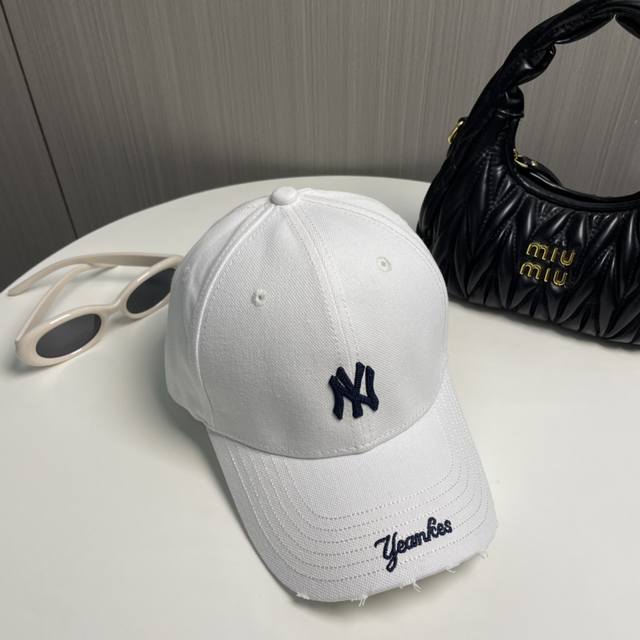 ny New York Embroidered Baseball Cap Is Simple And Elegant. 1:1 Mold Customiz
