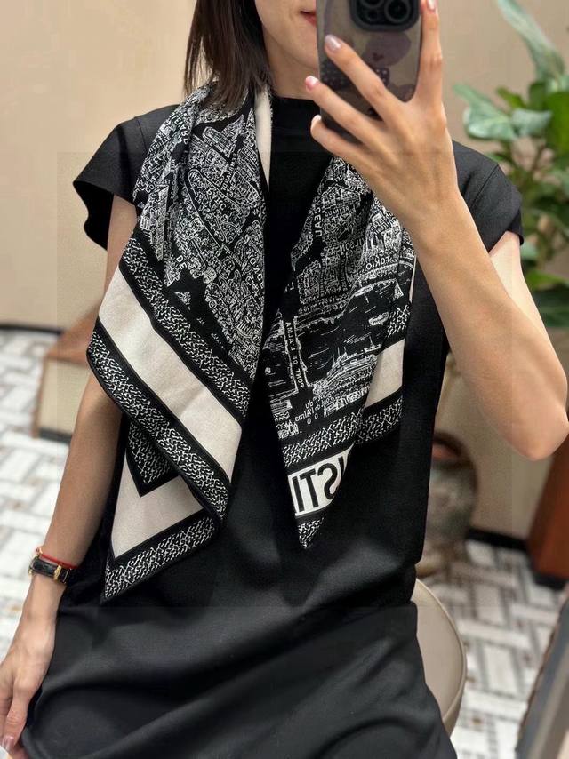 dior Paris Map Gold Size 110*110 Double-Sided Velvet Square Scarf Of The Same