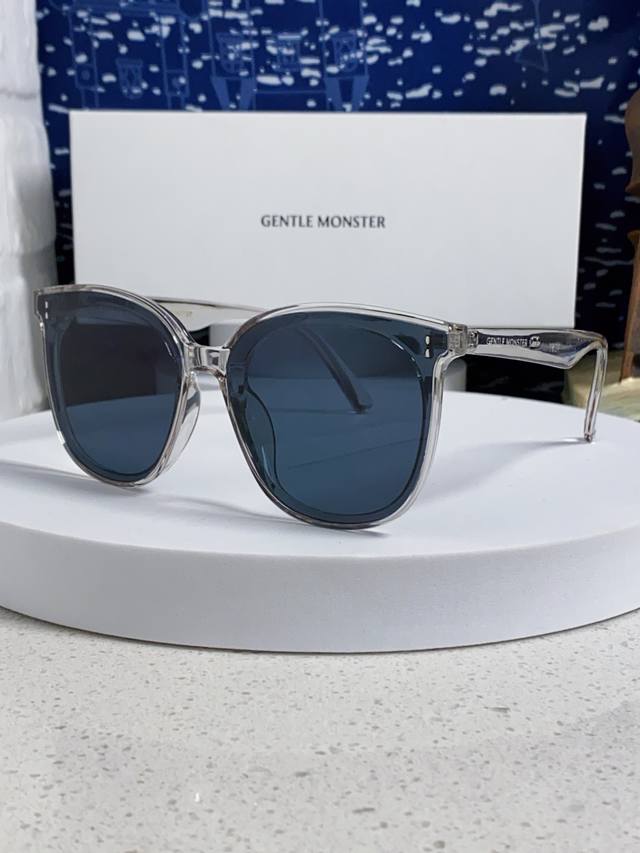 gentle Moster Gm New Square Trend Fashion Large Frame Sunglasses Sun Protecti