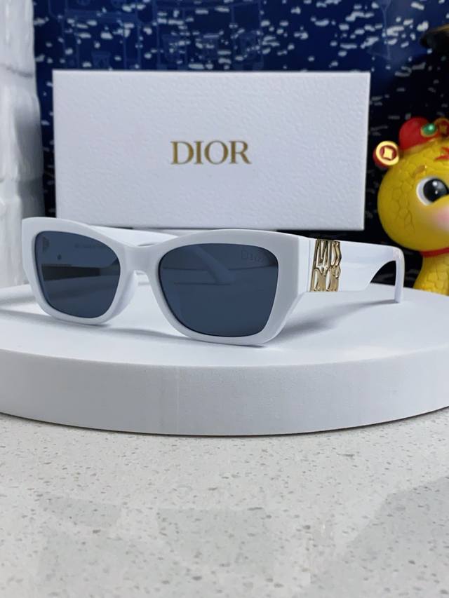 dior Dior 2025 New Sunglasses For Women Fashion Modern Missdior S1F Thick Fra