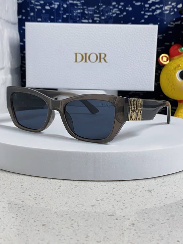 dior Dior 2025 New Sunglasses For Women Fashion Modern Missdior S1F Thick Fra