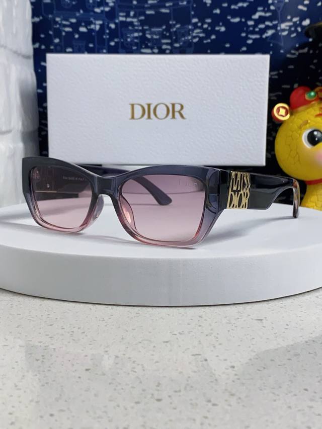 dior Dior 2025 New Sunglasses For Women Fashion Modern Missdior S1F Thick Fra