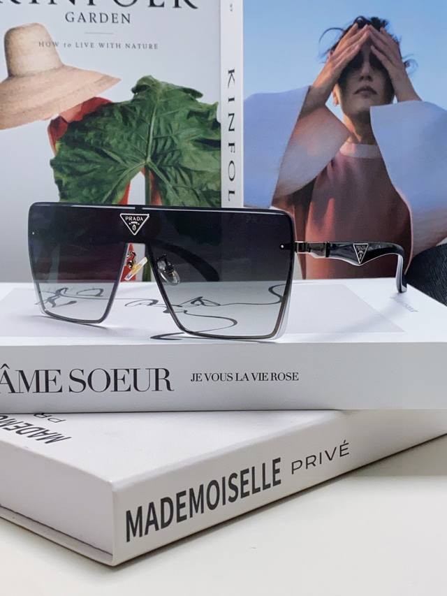 prada Prada 2025 New Large Frame Men's And Women's Sunglasses Fashion Trend L