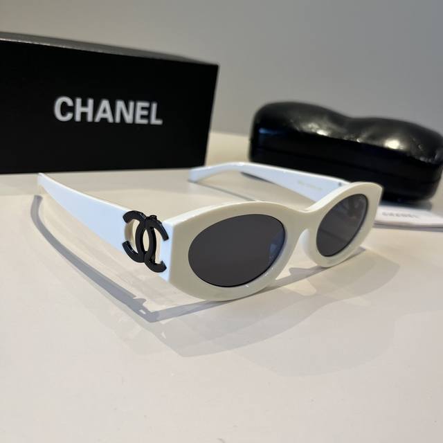 chanel Chanel Popular Sunglasses Sunshade Modify Face Shape Artifact Sticker