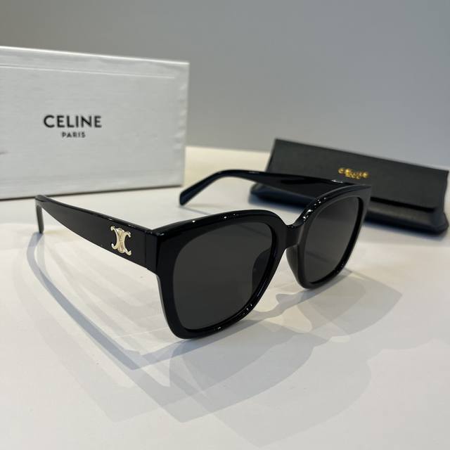 celine New Sunglasses Are Loved By All Fashion Celebrities