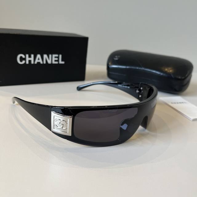 chanel Chanel 2025 New Style Sunglasses Are A Must-Have For Traveling And Dri