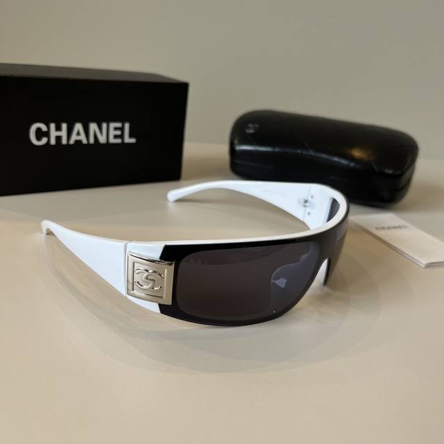 chanel Chanel 2025 New Style Sunglasses Are A Must-Have For Traveling And Dri