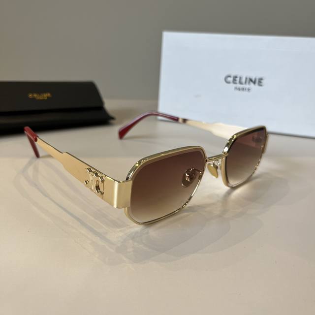 celine New Sunglasses Are Loved By All Fashion Celebrities