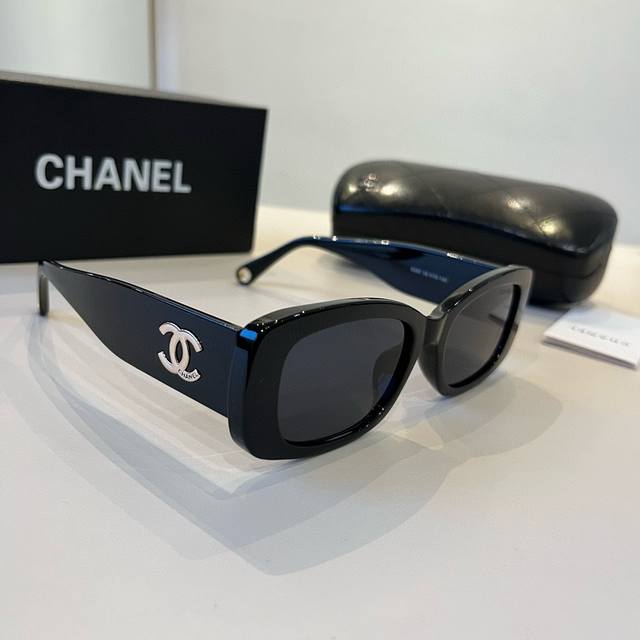 chanel Chanel Sunglasses Many Celebrities Have The Same Chanel New Large Fram