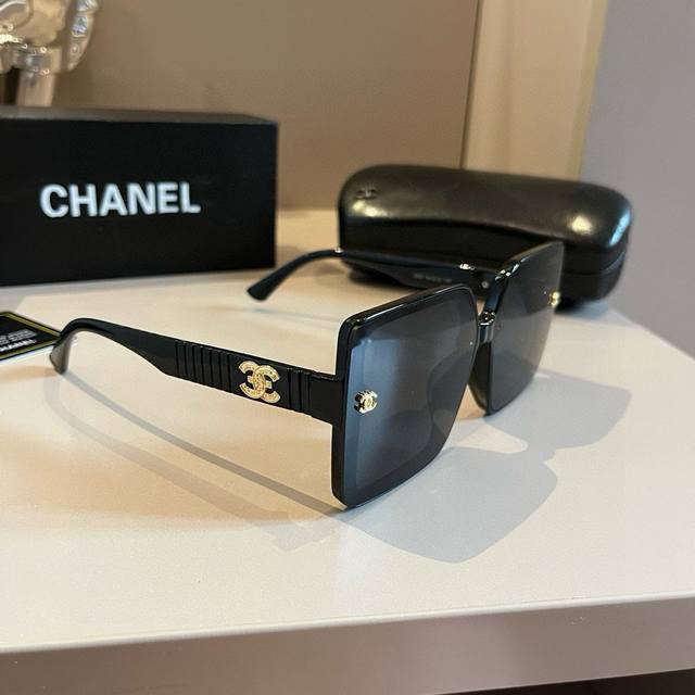 chanel I Really Love Chanel Sunglasses. They Give Off A Strong Aura When Worn