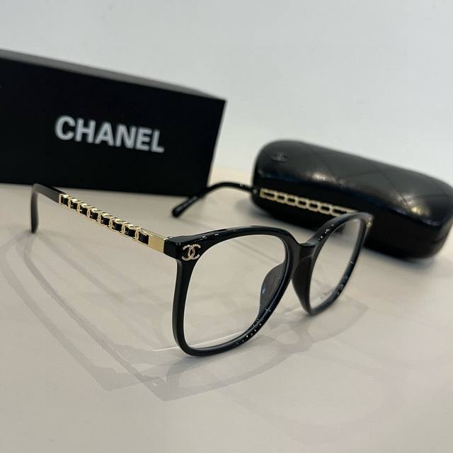 chanel Chanel Sunglasses Many Celebrities Have The Same Chanel New Large Fram