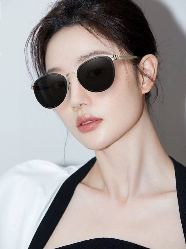 Chanel 2025 Spring New Trend Hot Fashion Round Frame Screwless Sunglasses High Q