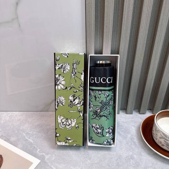 Gucci 50% off sun protection umbrella 2570 new summer folding umbrella The black