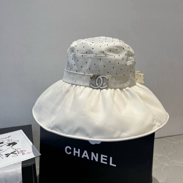 Chanel bucket hat, high-end hand-grabbed bucket hat, head circumference 57Cm cel