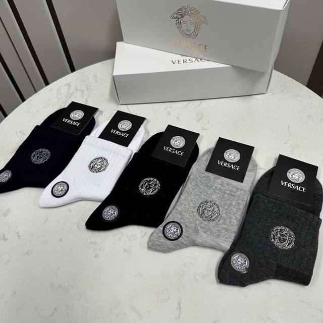 Versace new men's mid-tube socks, five pairs in a box, made of pure cotton, supe