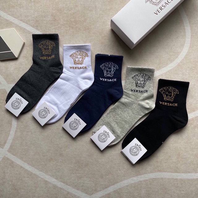 Versace new short-tube men's socks, one box of five pairs, made of pure cotton,