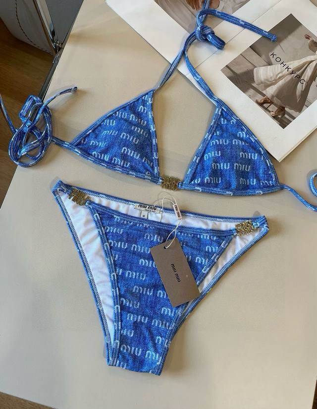 Miumiu's new bikini is suitable for a variety of scenarios.