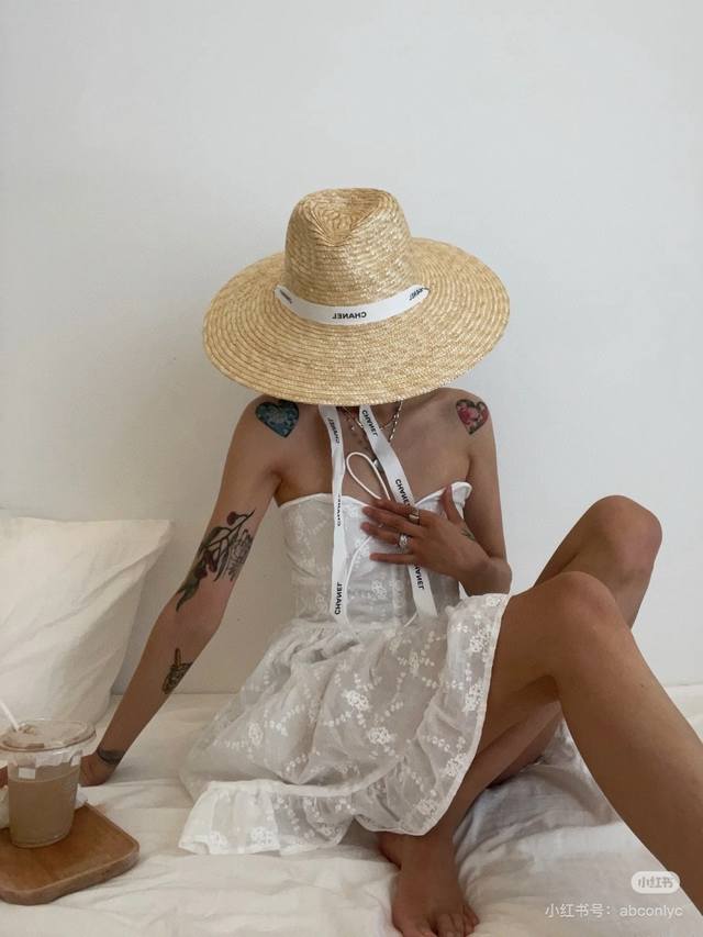 Chanel straw hat, original quality, head circumference 57Cm