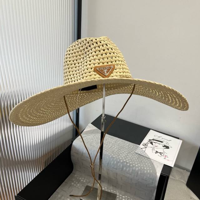 Prada Prada eating hat, sunshade large straw hat, with windproof rope, head circ