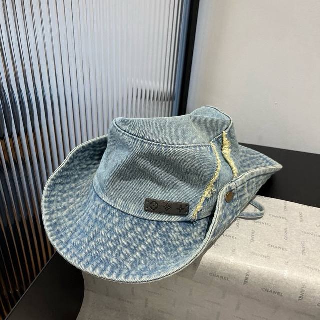Lv Louis Vuitton denim bucket hat, head circumference 57Cm