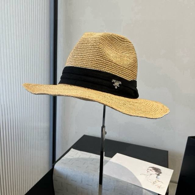 Prada raffia hat, hand-crocheted, head circumference 57Vm