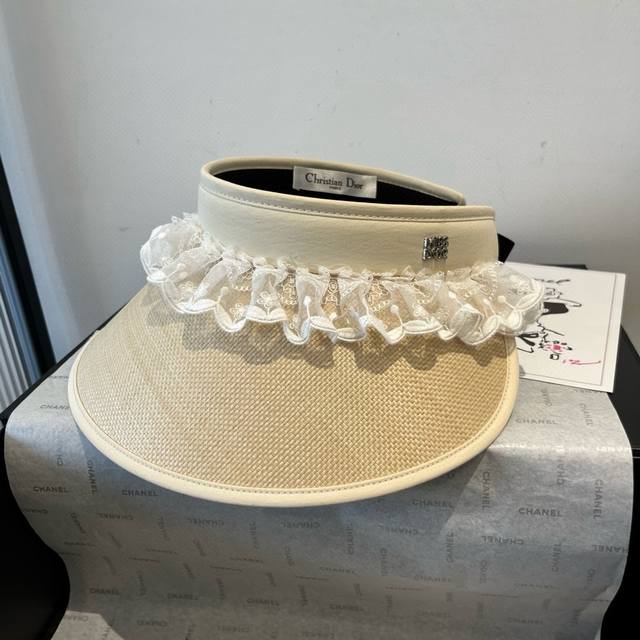 Dior raffia sun hat