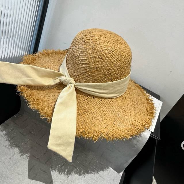 Chanel Raffia straw sun hat, beach sun hat, head circumference 57Cm