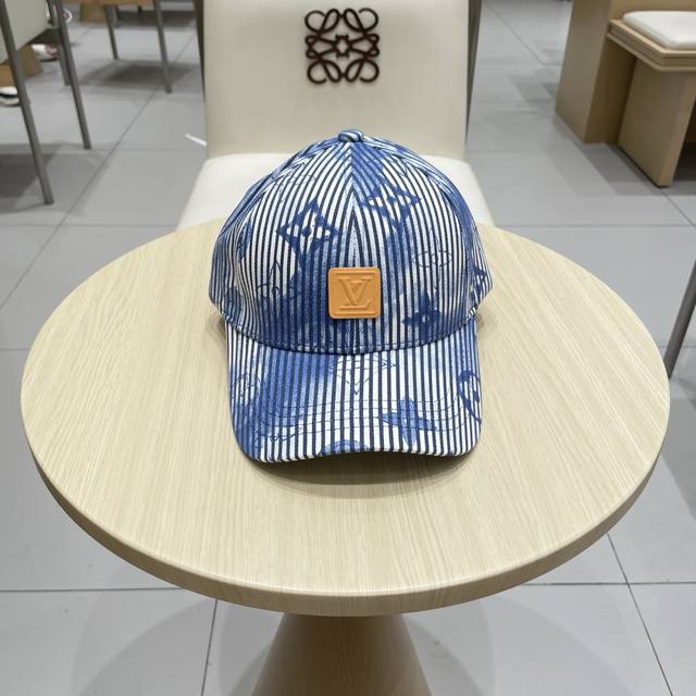 Louis Vuitton Lv baseball cap Louisvuitton new model is made of high-end atmosph
