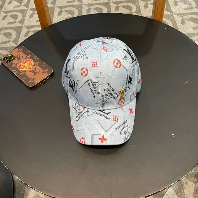 Lv Louis Vuitton original embroidered baseball cap counter hot sale pure cotton