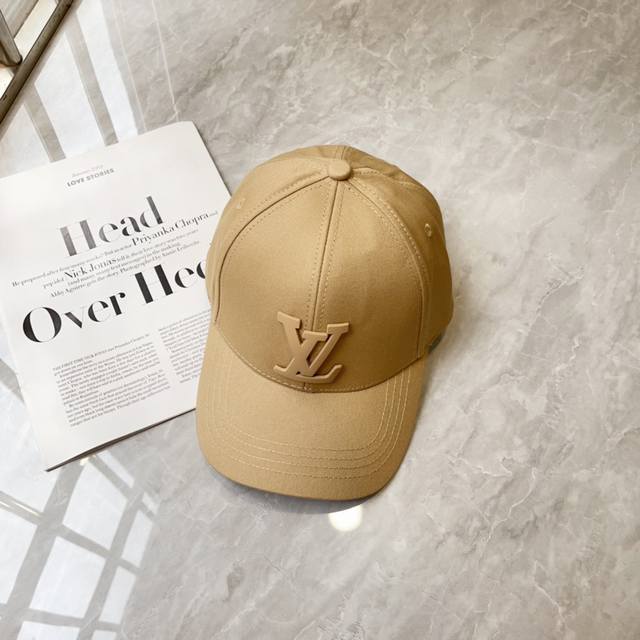 Running volume Donkey home The atmosphere of the trendy people is overwhelming T