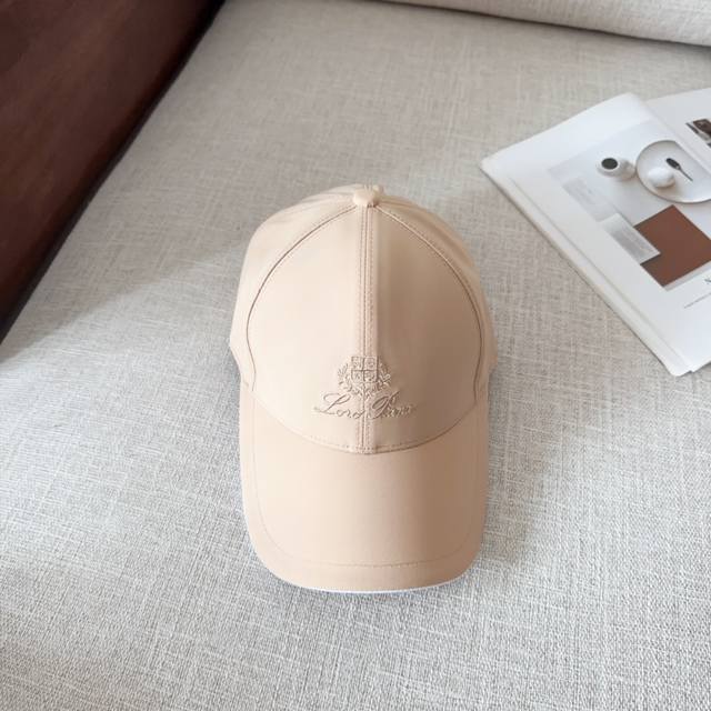 Loro Piana new high version baseball cap, synchronized with big brands, super ea