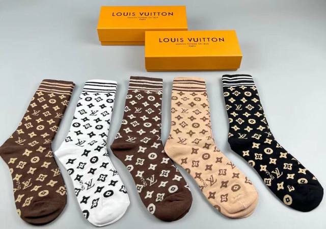 New Louis Vuitton high socks, 5 pairs in a box, made of pure cotton, jacquard cl