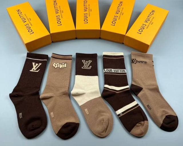 Louis Vuitton new women's high socks, five pairs in a box, pure cotton material,