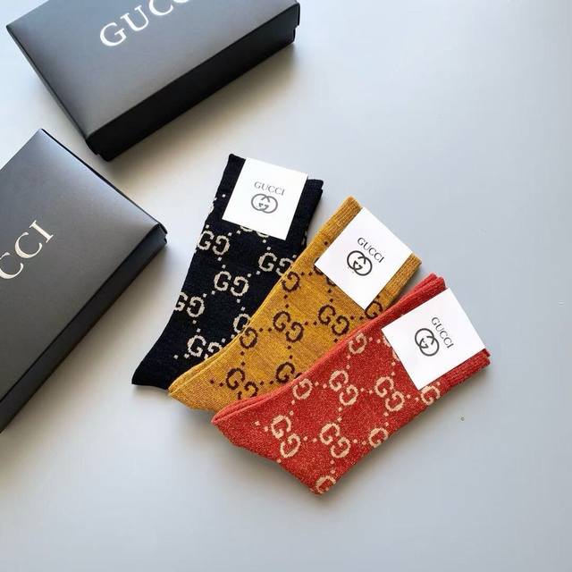 Gucci's hottest style, one box of five pairs, classic style that has always been