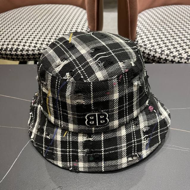 Baliciaga 2025 new checkered oil paint fisherman hat for women with small holes