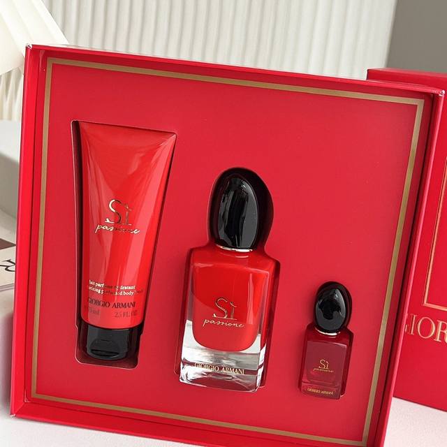 Original factory with full set of original packaging Four-grid Aries spot Lady P