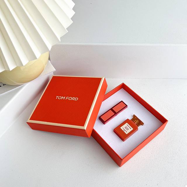 Dynamic 163C01 Chip M46277 Apricot Small Top Original Single Home Background Rea