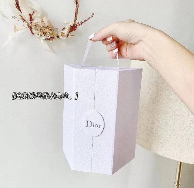 Top original replica exclusive real shot Pochette M