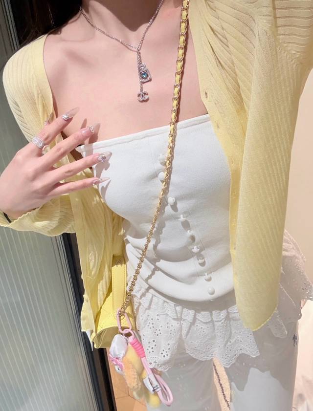 A set of Louisvuitton, the latest model for summer 2025, available at the counte
