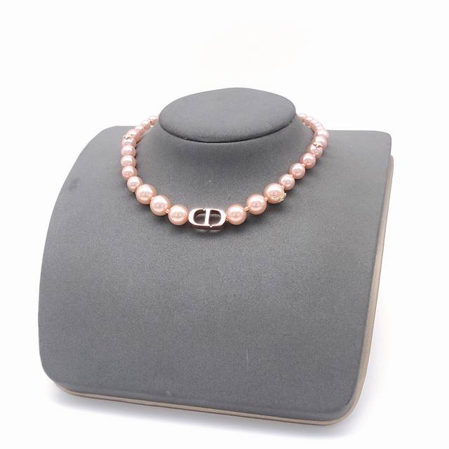 Lv*Louis Vuitton 2025 Spring and Summer New Release Latest Short-sleeved Round N