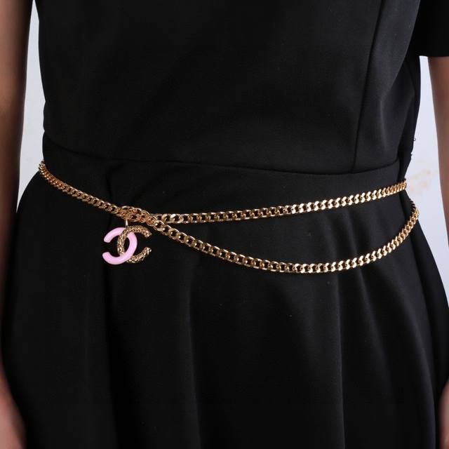 Lv2025 Spring and Summer New Release Counter Latest Short Sleeve Round Neck T-sh