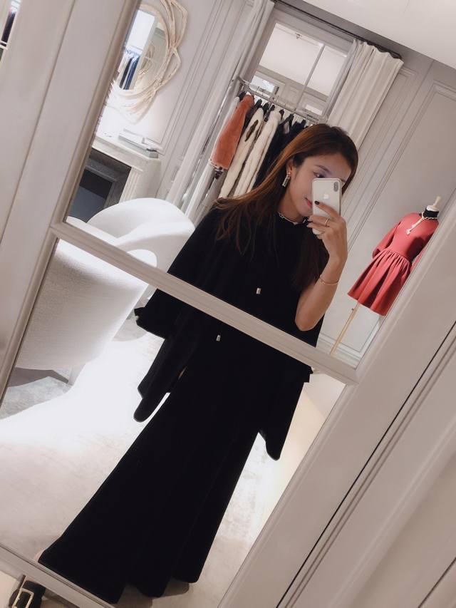 Gucc*2025 New arrivals Printed round neck Customized Yb Original cotton material