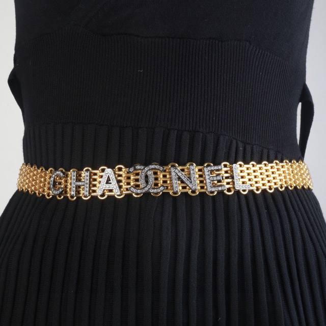 Balmain High-waisted Slimming A-line Hip-wrapped Knitted Skirt Pattern design: T