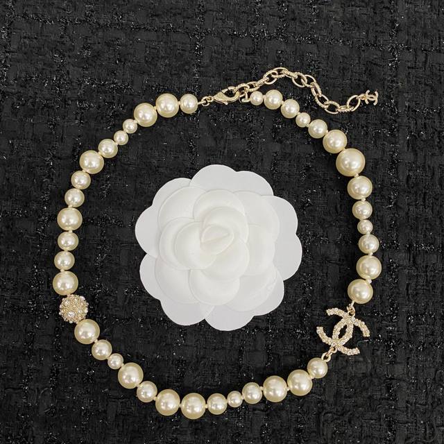 Special-Chanel brass metal. Classic chain Logo waist chain exquisite and elegant