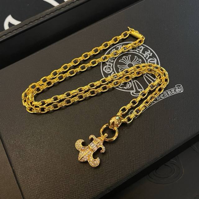 4.0 width: Lv official website synchronized imported litchi leather embossing wi