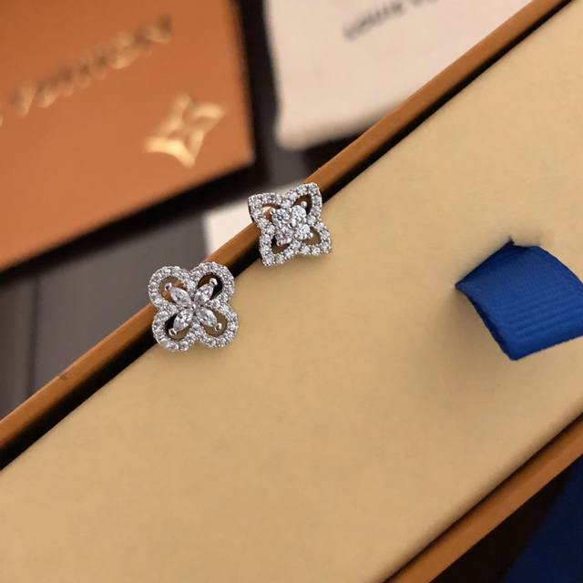 Givenchy secret original high-end quality counter official website synchronous s
