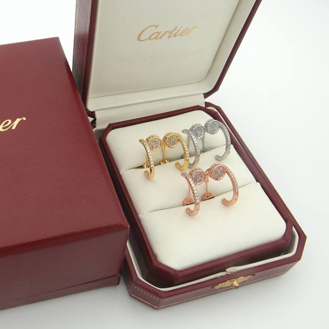 203017 We produce the same Qe Lin Wulu series Kirin gourd earrings as Ma Sichun;