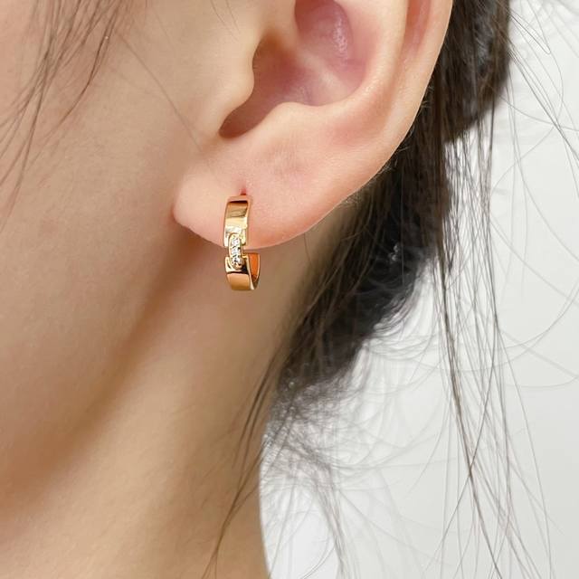 A6109 New Chrome Heart Cross Pearl Earrings Internet celebrity style high-qualit