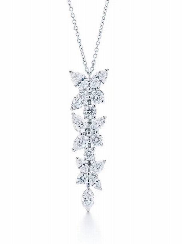 The latest Gucci necklace, the chain is of a higher grade, handmade, the same as